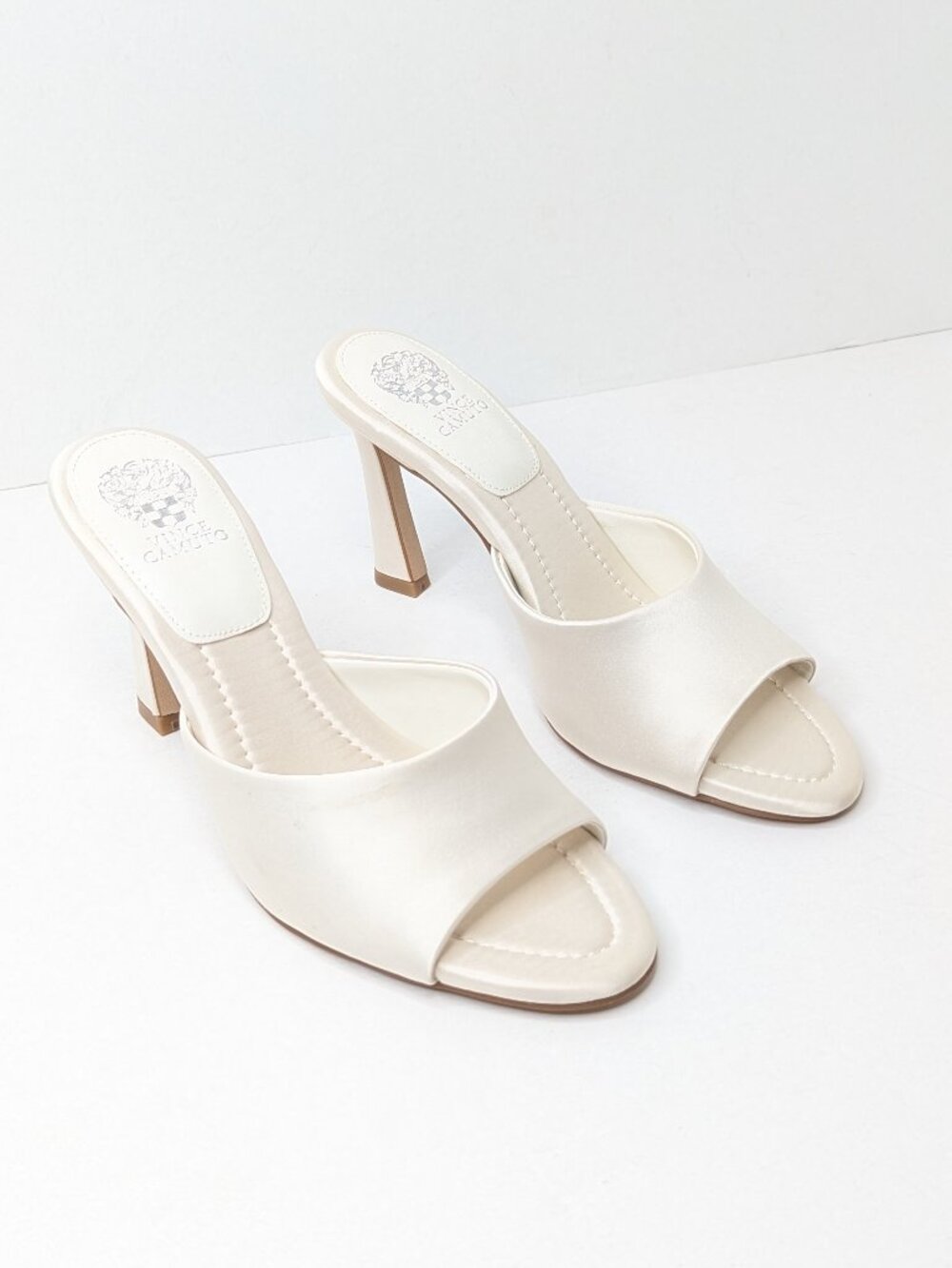Vince Camuto Paigely Heeled Sandals Milk Satin Womens 8.5